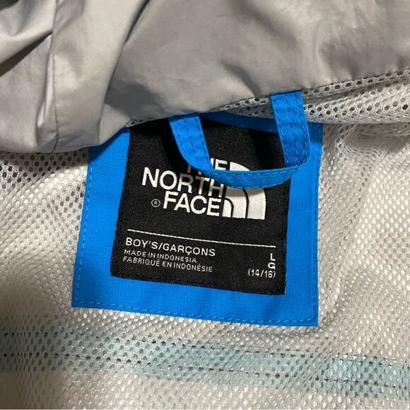 The North Face Kids Jacket - Black and Blue - Picture 3 of 16